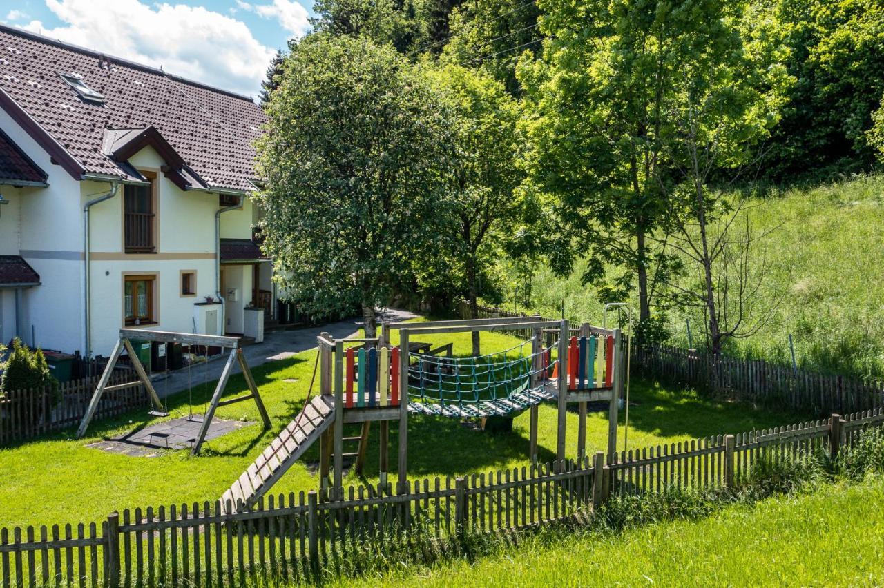 Ferienhaus Waldsicht ฟลาคเฮา ภายนอก รูปภาพ